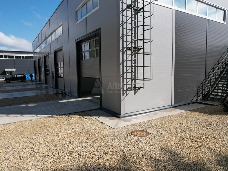 СТО из сэндвич-панелей - фото 5